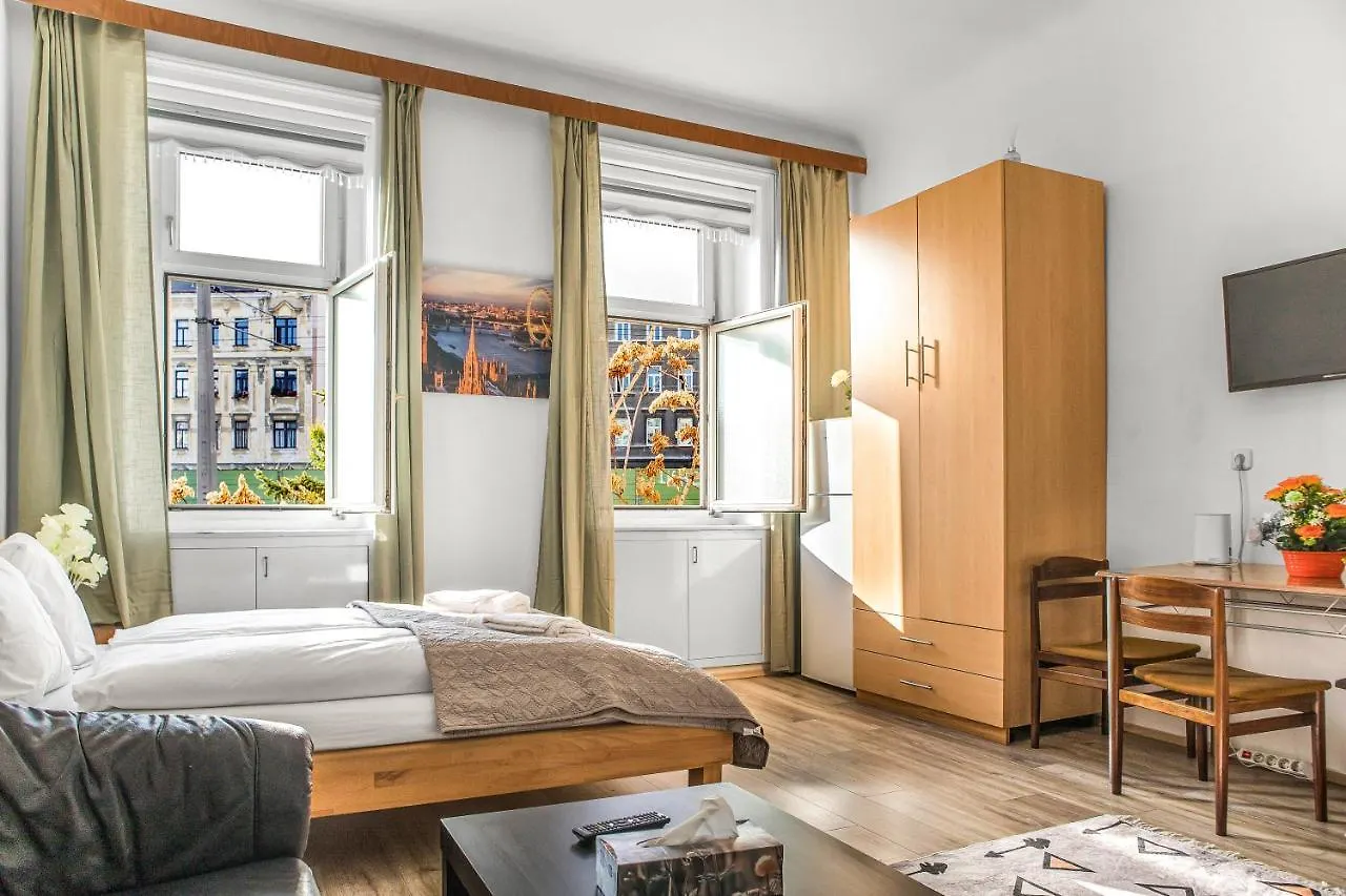 Ferienwohnung Cozy 1Br Apt. Near Millenium Tower & Danube River Wien 0*,
